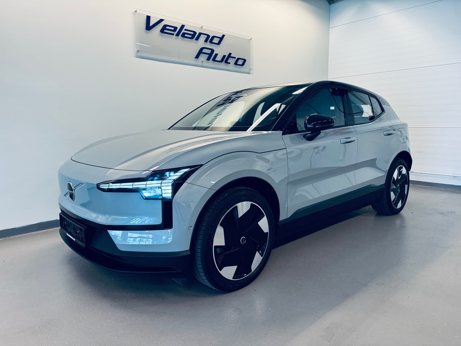 Volvo EX30